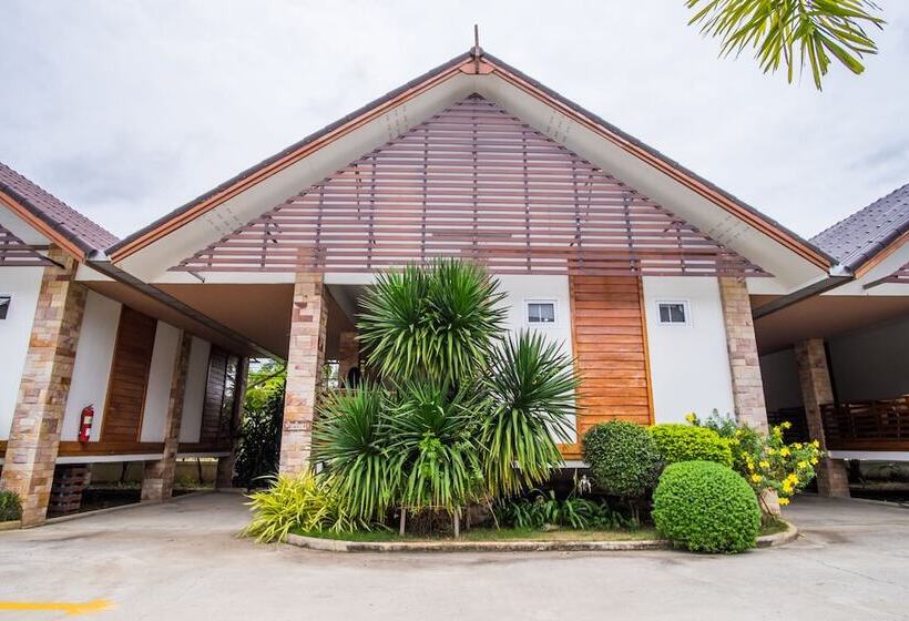 هتل Ruentara Resort & Villa
