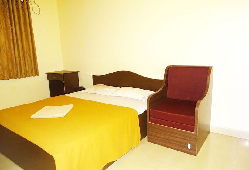 펜션 Gomes Pousada Guest House