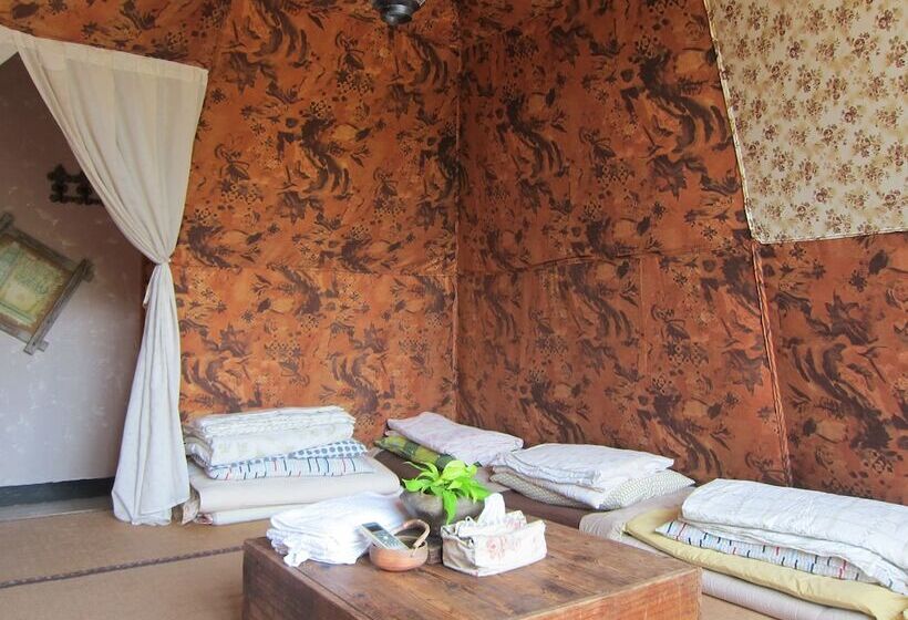 پانسیون Halfway B&b