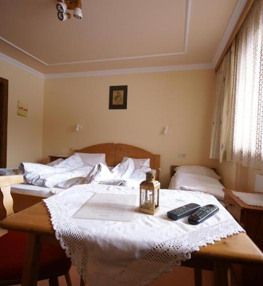 Bed and Breakfast Haus Oblasser