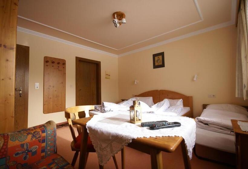 Bed and Breakfast Haus Oblasser