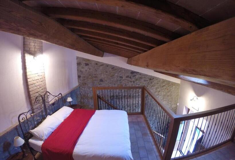 Отель Agriturismo Poggio Della Capanna
