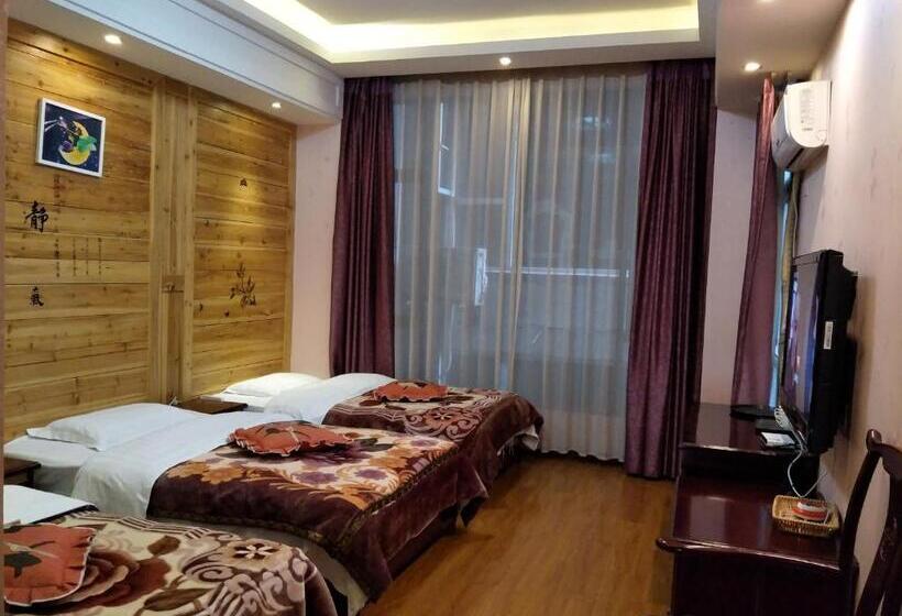 فندق Emeishan Moon Bay
