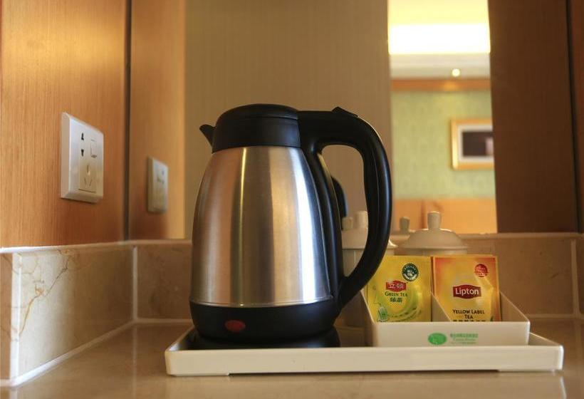 Vienna Hotel Shanghai Fengxian South Bridge Jinhai Road