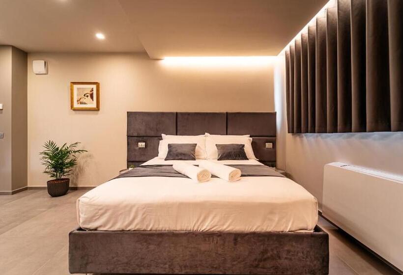 ベッドアンドブレックファースト Cinquanta Sfumature Luxury Suites