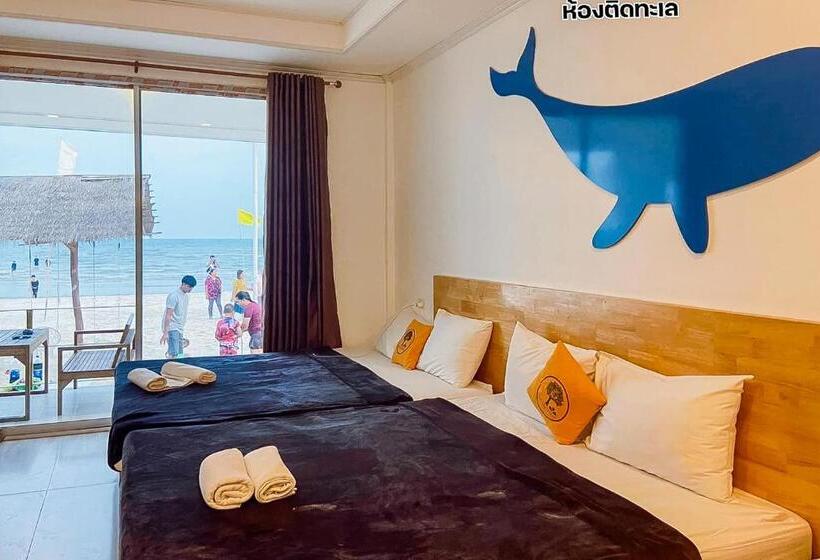 בית מלון כפרי The Toy Beach Resort Rayong