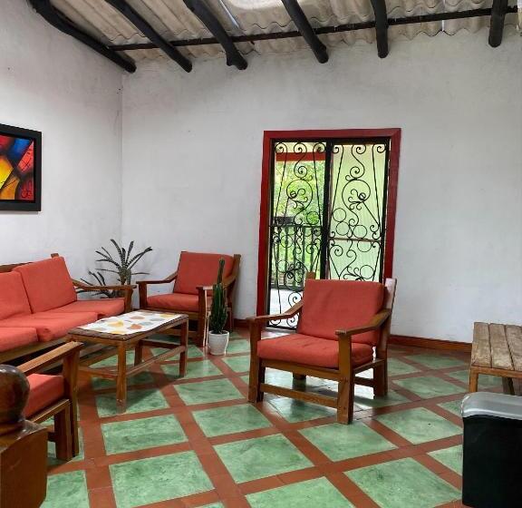 מלון כמוסות Finca Hotel Tierra Grata