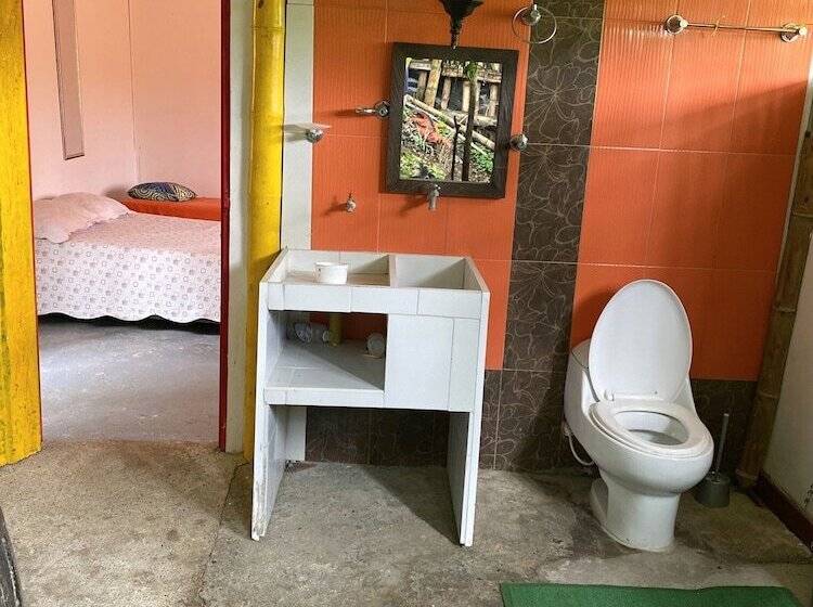 מלון כמוסות Finca Hotel Tierra Grata