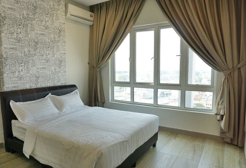 هتل The Octagon Premium Suite   Ipoh