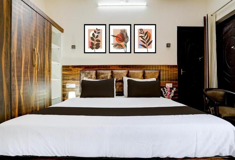 Oyo Hotel Rudraksh