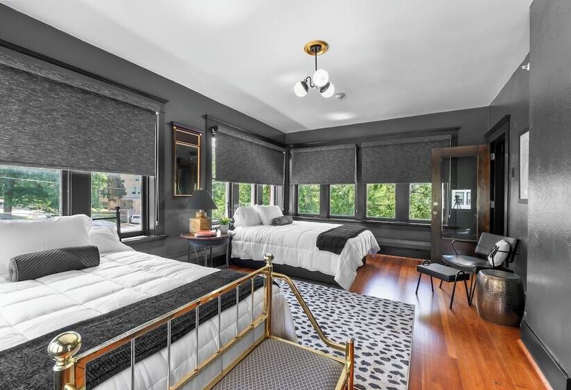 בית מלון כפרי Rockwood Inn