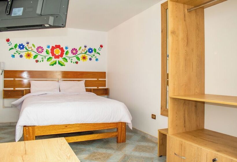 فندق Hostal Perlaschallay