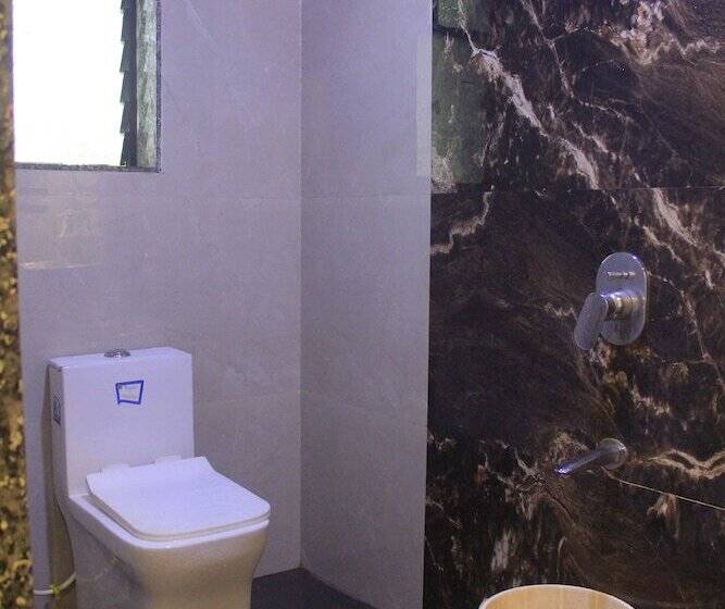 هتل Roshni   The Luxury Guest House