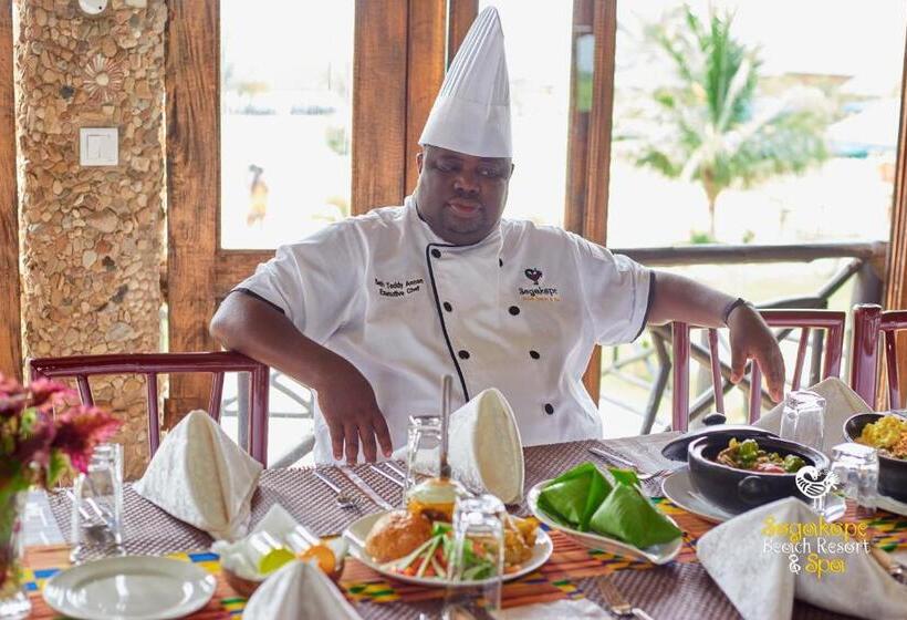 فندق Sogakope Beach Resort & Spa