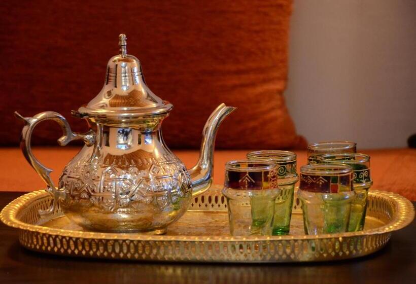 پانسیون Room In Bb   Dar Rehla Bab Remouz