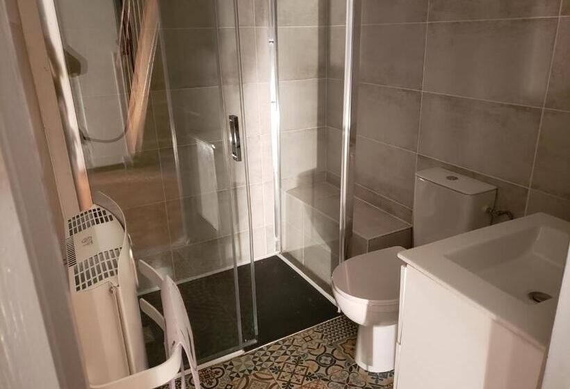 Пансион Chambres Individuelles Pour Courtes Et Moyennes Durées