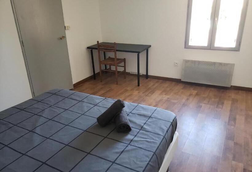 Пансион Chambres Individuelles Pour Courtes Et Moyennes Durées