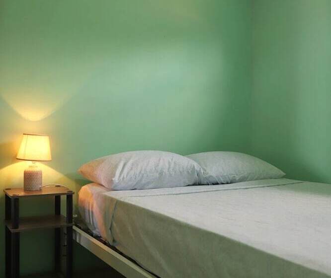 Asha Hostel
