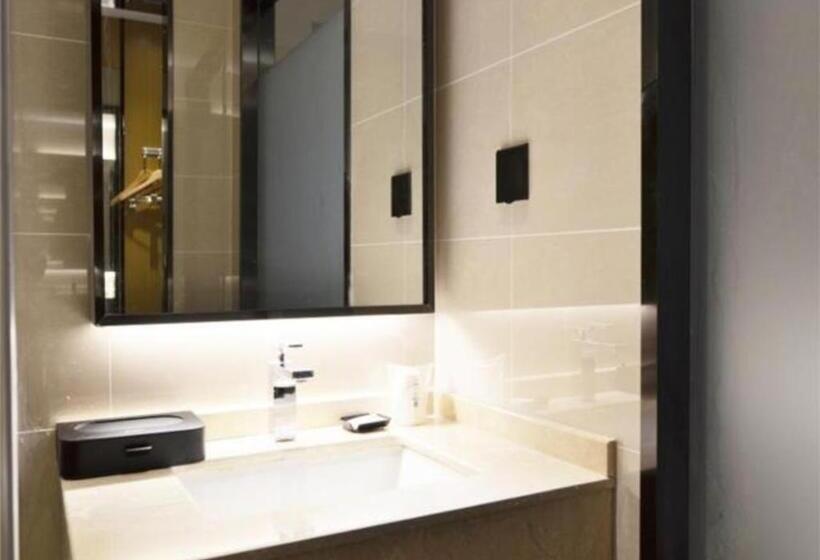 ホテル City Comfort Inn Wuhan Optics Valley Ouyada Yangjiawan Metro Station
