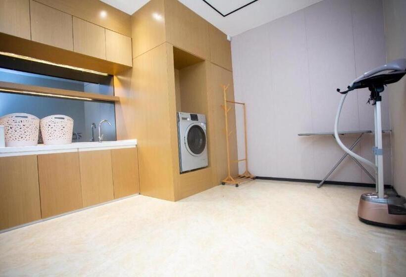 호텔 City Comfort Inn Yichang Zigui Three Gorges Dam Binhu