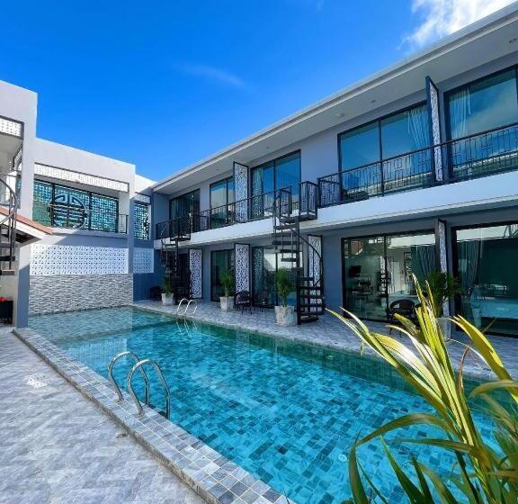 בית מלון כפרי Natthawan Pool Access