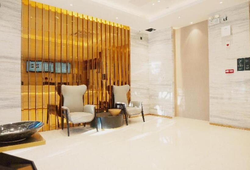 Отель City Comfort Inn Zhanjiang International Trade Dingsheng Plaza