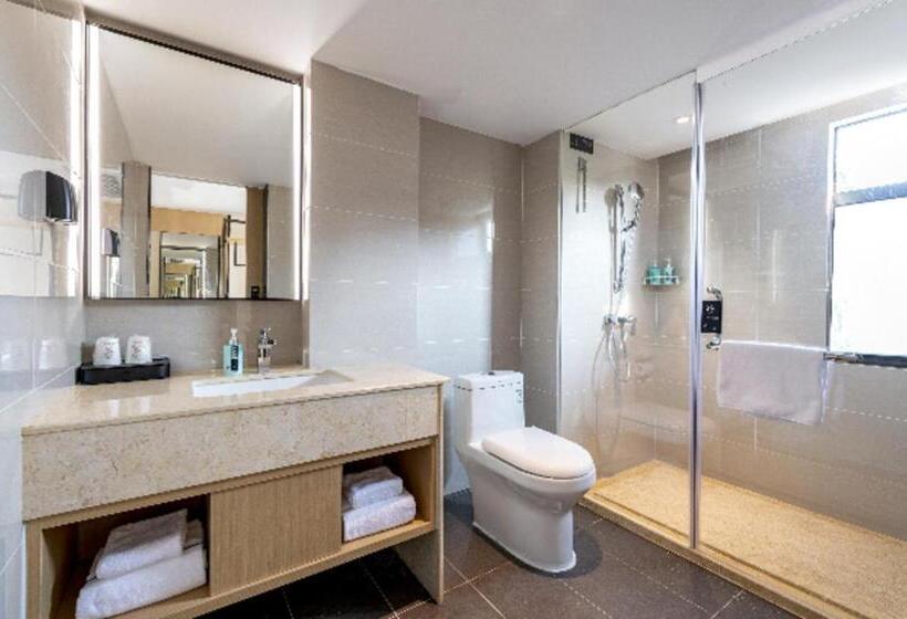 Отель City Comfort Inn Zhaoqing East Railway Station Dinghu Mountain Scenic Area