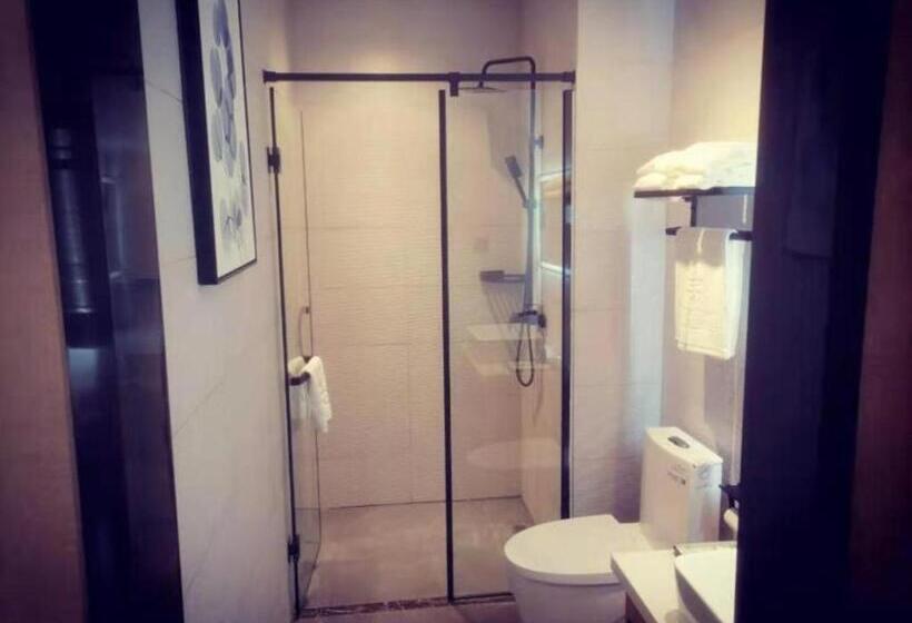 Отель Green Tree Inn Express Huainan Xiejiaji District Orient Guangji Hospital