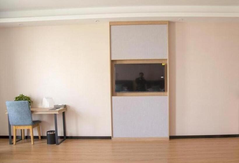 호텔 Green Tree Inn Express Inner Mongolia Tongliao Zalute Qi Lubei Town People S Hospital