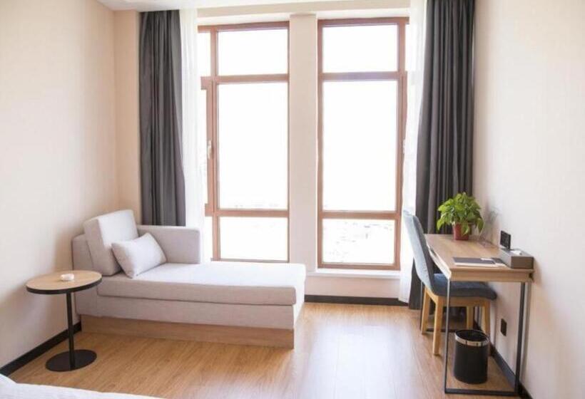 호텔 Green Tree Inn Express Inner Mongolia Tongliao Zalute Qi Lubei Town People S Hospital