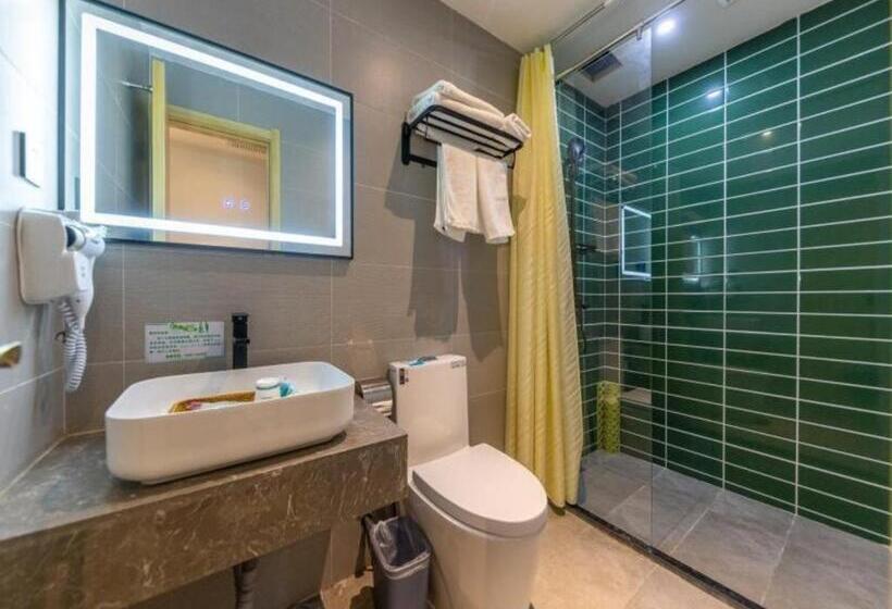 בית מלון כפרי Greentree Inn Express Lanzhou West Passenger Station Lanzhou Center