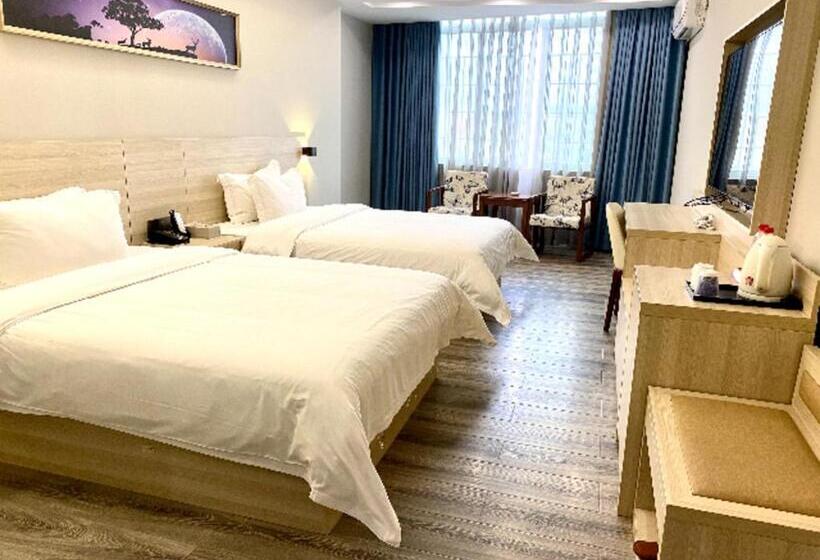 هتل Jtour Inn Maoming Huazhou Beijing Road Railway Station