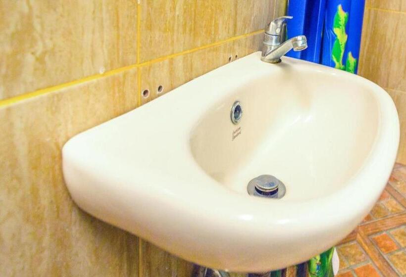 בית מלון כפרי Oyo 2544 Just In