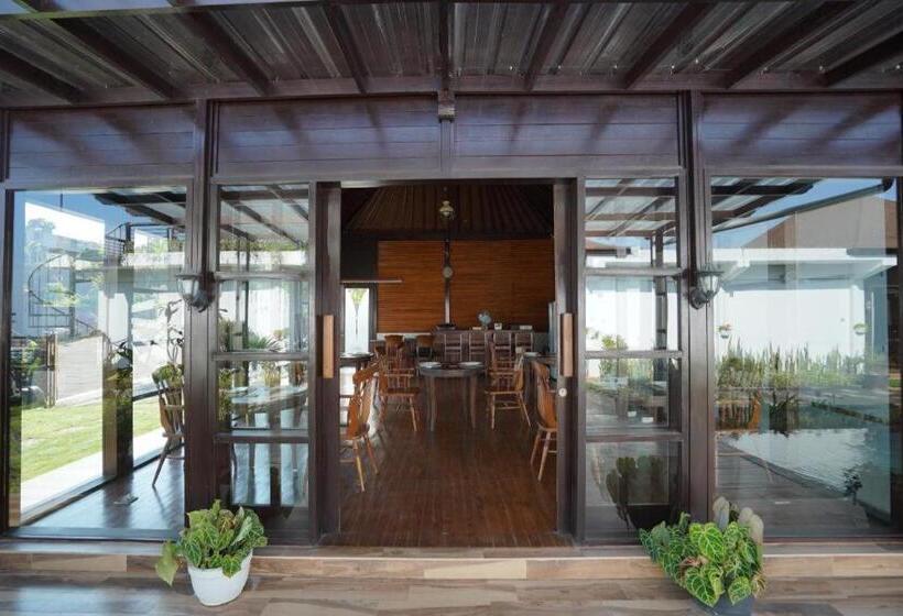 호텔 Shankara Munduk Bali