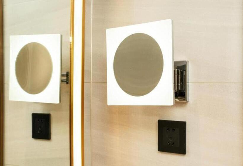 Lavande Hotel Chaozhou Fortune Center Lin Street