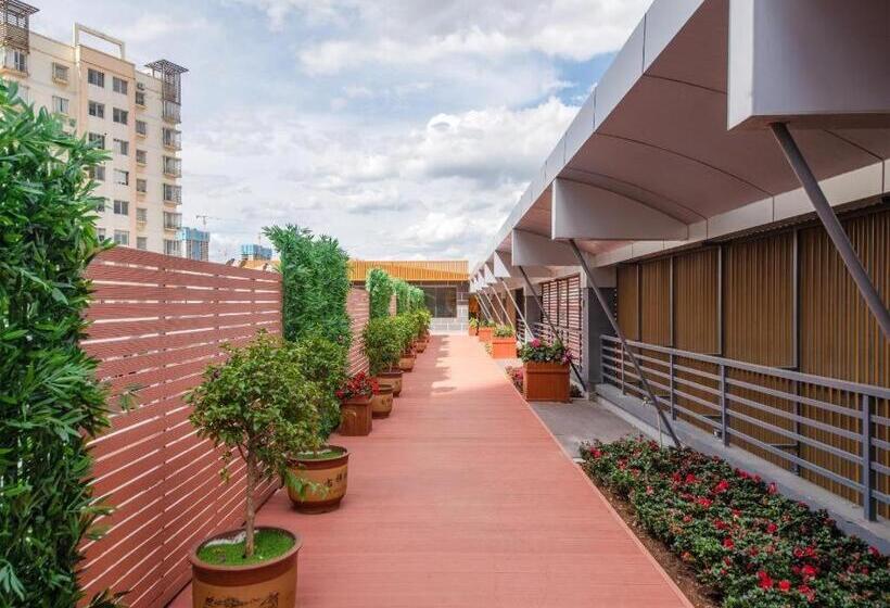 Lavande Hotel Kunming West Mountain Wanda Plaza