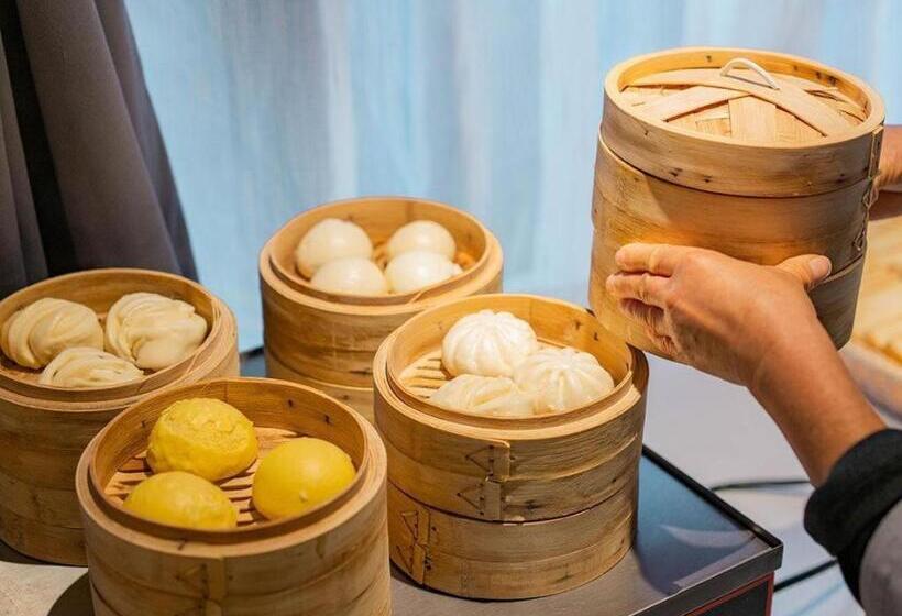 Lavande Hotel Zhengzhou Hanghai East Road Jingkai Center Square Metro Station