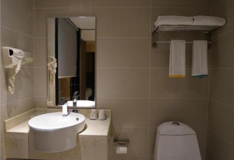 هتل City Comfort Inn Ji An Railway Station Jinggangshan University