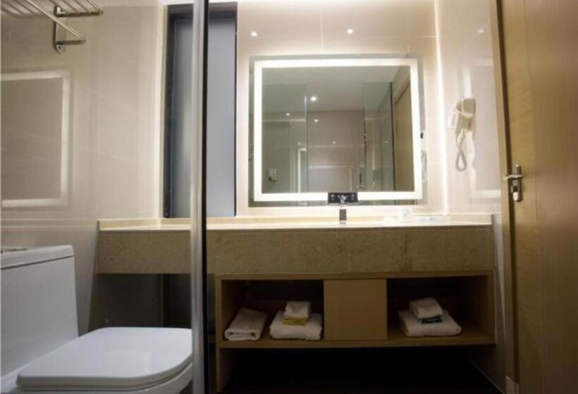 호텔 City Comfort Inn Xiangyang Gucheng Railway Station