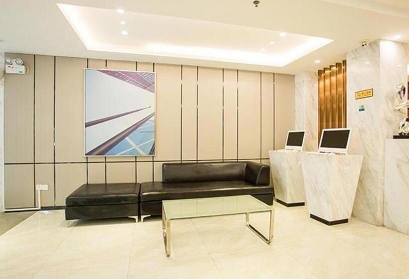 酒店 City Comfort Inn Zhanjiang Wuchuan Aoyuan Plaza