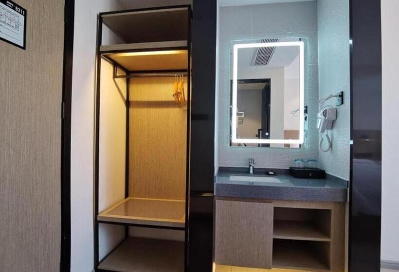 فندق Greentree Inn Express Fuzhou Linchuan District Gandong Auto City