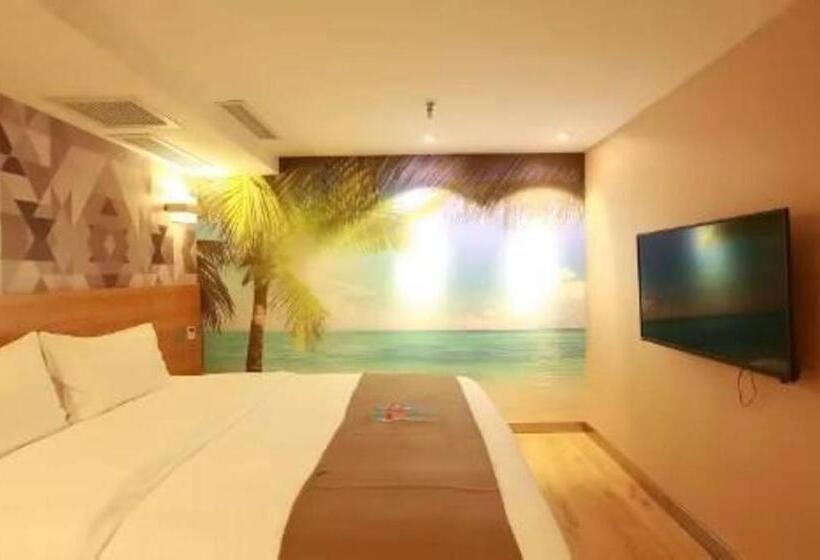 Pai Hotel·chongqing Jiangbei Airport Changfu Road Light Rail Station