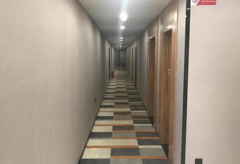 Shell Hotel Shanghai Jiading District Waigang