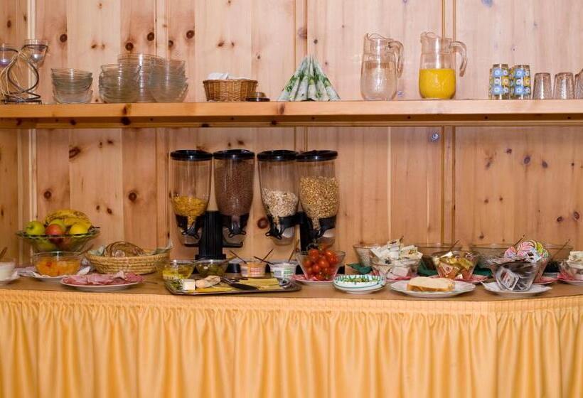 ベッドアンドブレックファースト Gästehaus Kasbichler