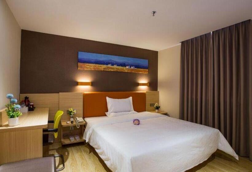 فندق 7 Days Inn Yingshang Lanxing Building Materials Market
