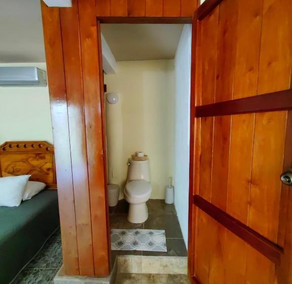 هتل Casa Viejo Chac