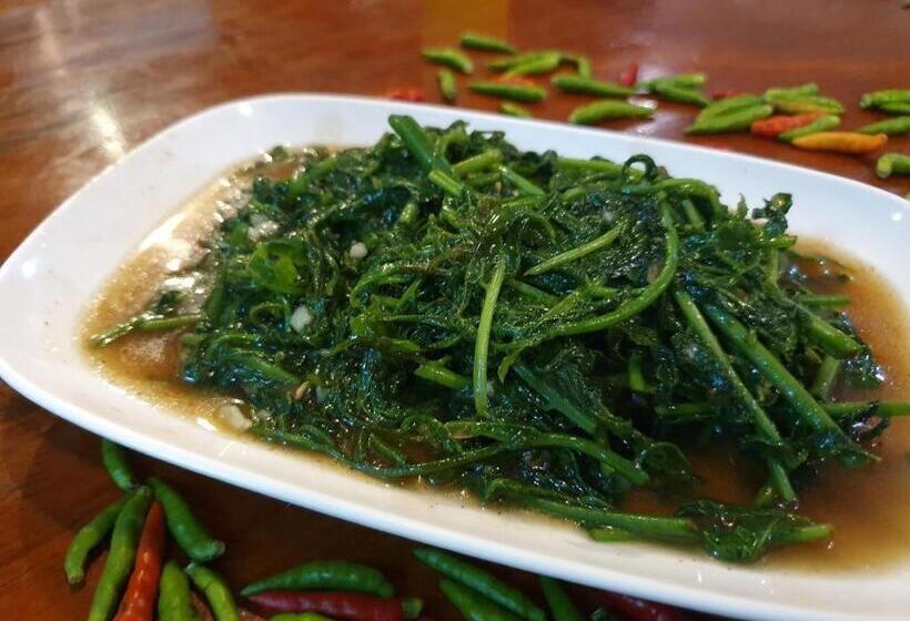 호텔 Huen Fai Mae Jampee