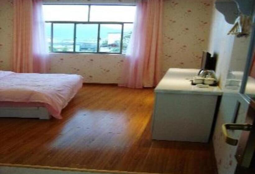 هتل Lijiang Precious Dream