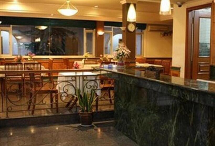 هتل Lintas Sumatra