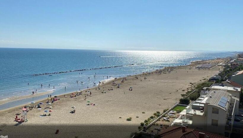 هتل Playa Suite